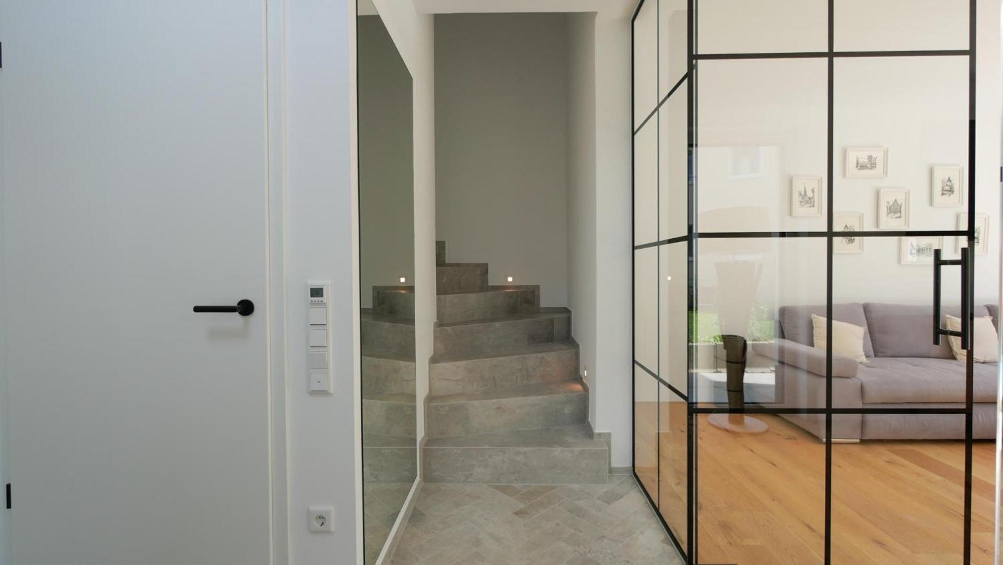 Eleganter Neubau-Luxus In Paderborn & Stilvoller Rueckzugsort Fuer Bis Zu 9 Gaeste Esterno foto