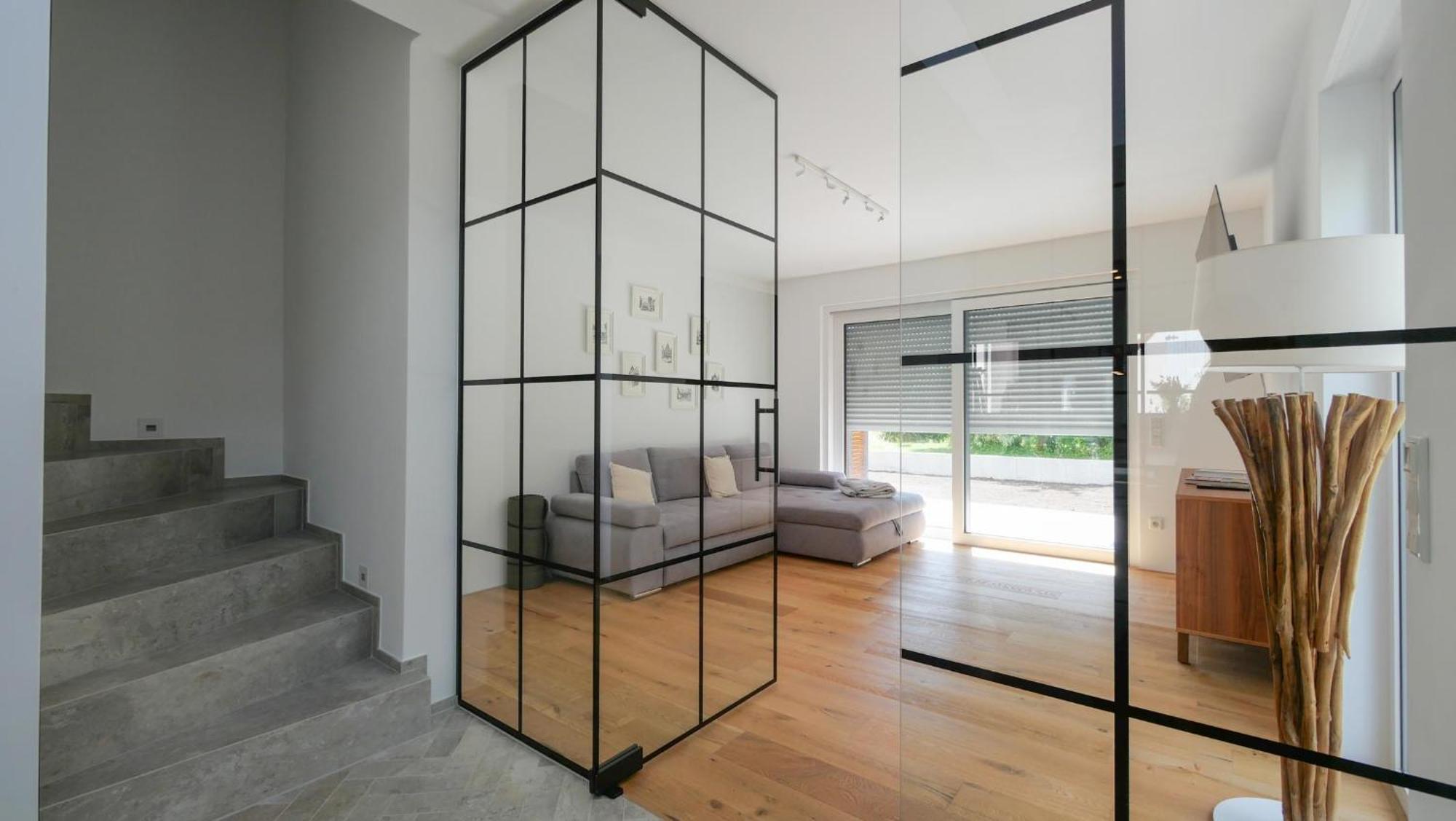 Eleganter Neubau-Luxus In Paderborn & Stilvoller Rueckzugsort Fuer Bis Zu 9 Gaeste Esterno foto